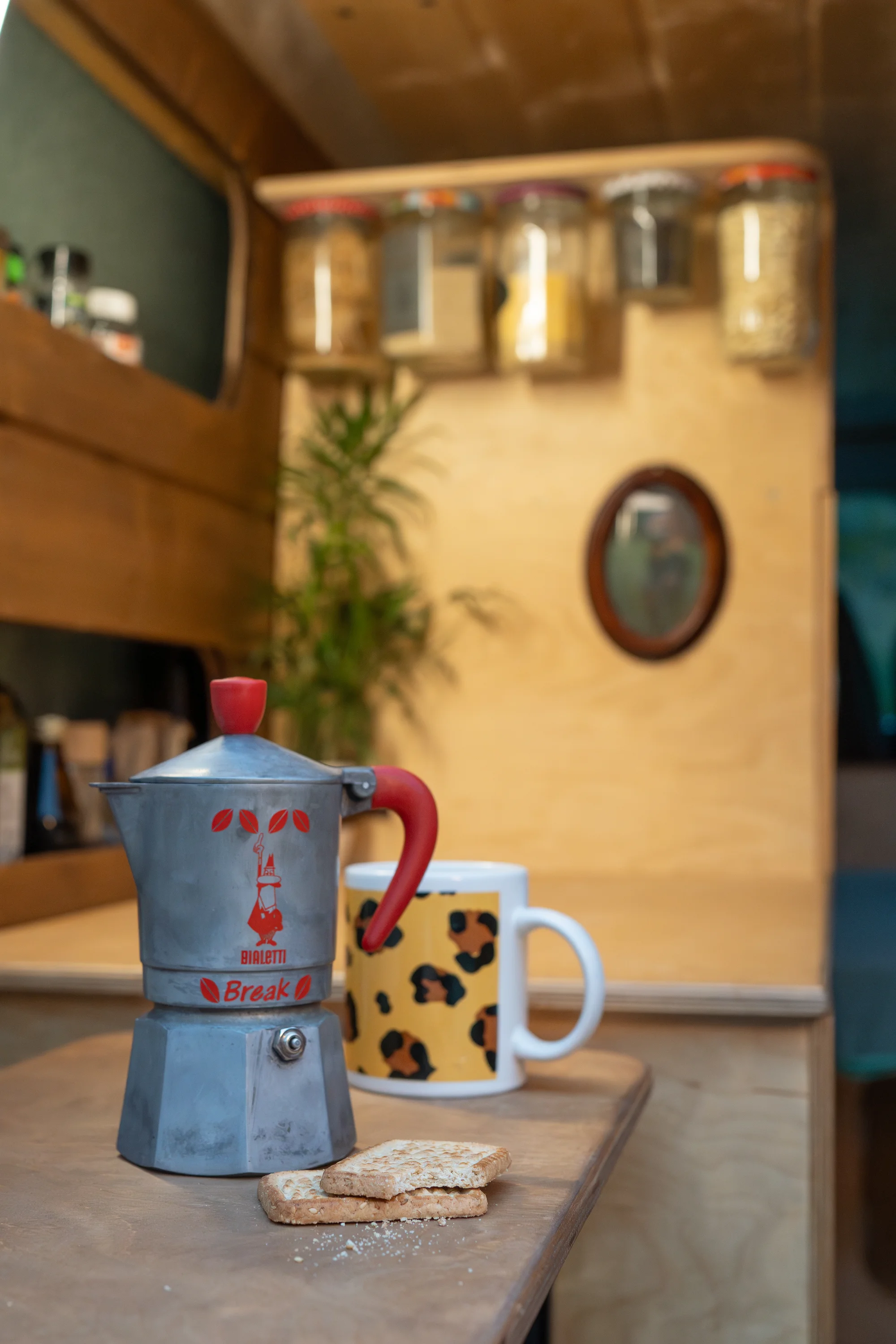 Vue intérieure du van Piou Piou